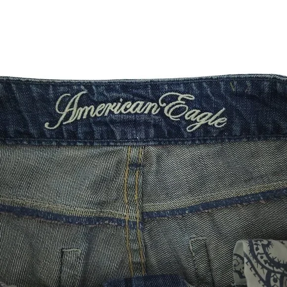American Eagle 77 Straight Denim Jeans Womens Size 2R Distressed Medium Wash - Picture 11 of 14